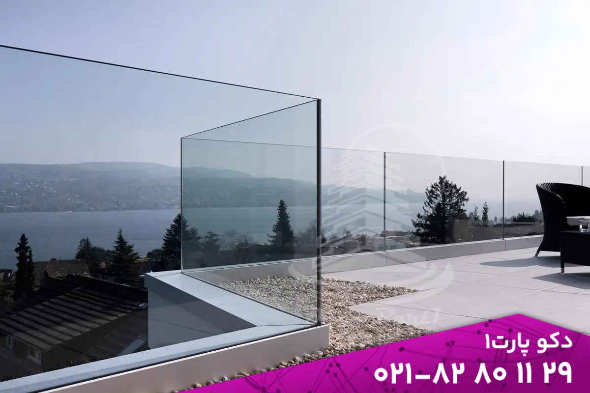 Safe glass railing for balconies and terraces