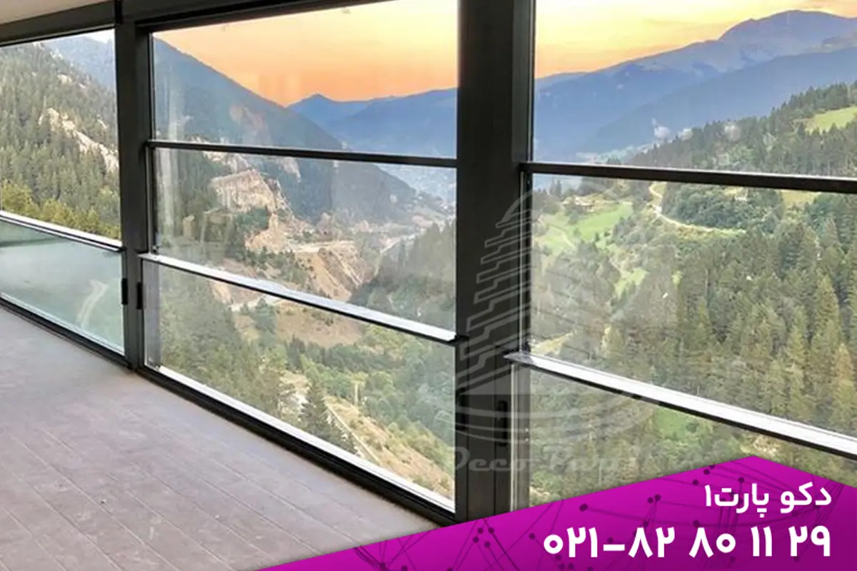 پنجره کشویی عمودی