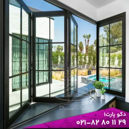 پنجره پروانه‌ ای چند لَت